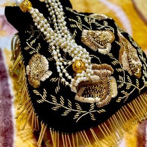 Exclusive zardosi work designer bags💕💕